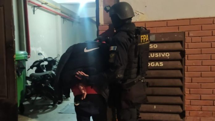 Córdoba Desbaratan un kiosco de drogas con delivery tras un control