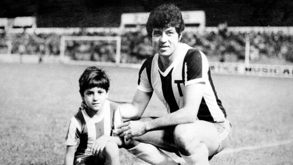 Daniel Willington cambió de equipo: dejó de ser el 10 de los veteranos para ser el 10 de los eternos. Su recuerdo ofrece una interminable colección de anécdotas tanto en el juego, donde fue un superdotado, como en el humor que le quitaba dramatismo a todo.