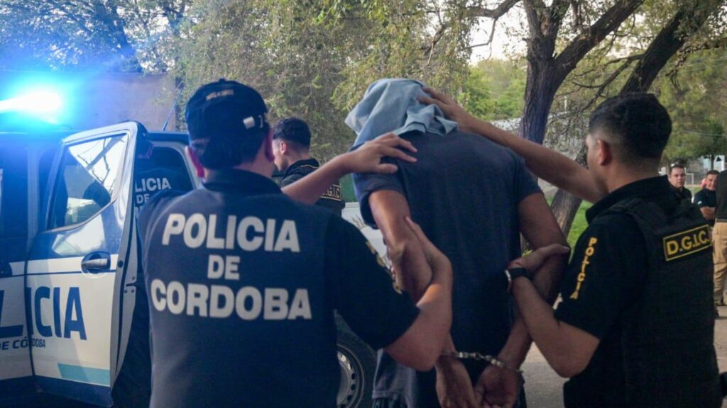 El procedimiento incluyó patrullajes intensivos, controles vehiculares e identificación de personas