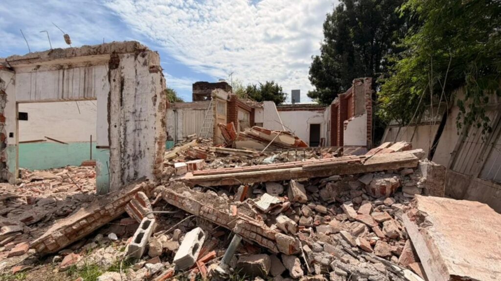 Córdoba: albañil herido tras el desmoronamiento de un techo