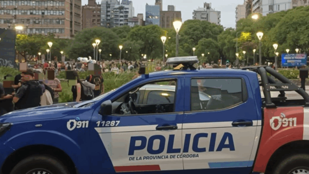 Fue detenido en Córdoba un hombre acusado de estafar a 20 personas con un viaje al Carnaval de Jujuy; la causa sigue en investigación