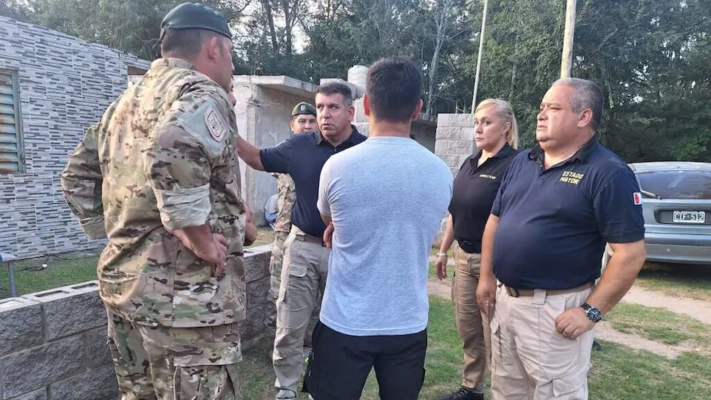 Fue hallada en un descampado cercano a su casa luego de un operativo que incluyó la activación de la Alerta Sofía en todo el país.