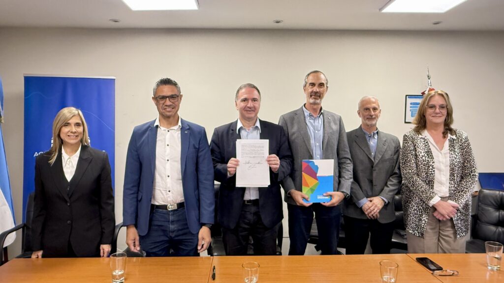 Aguas Cordobesas se sumó al Plan de Formación Dual para la educación técnica