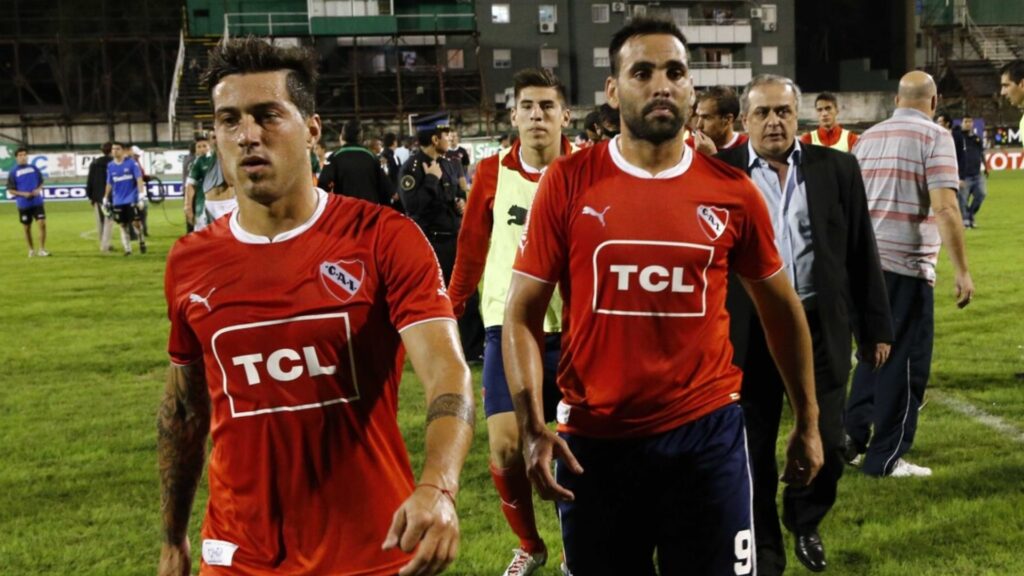 Facundo Parra y Hernán “Magic” Fredes quedaron imputados por resistencia y desobediencia a la autoridad luego de un tenso episodio con la Policía de la Ciudad de Buenos Aires.