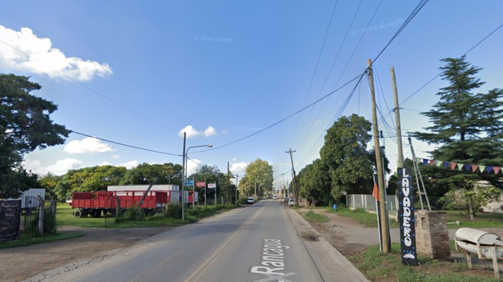El hecho ocurrió durante la noche en avenida Rancagua al 6700. La víctima falleció en el lugar y se investigan las circunstancias del siniestro.