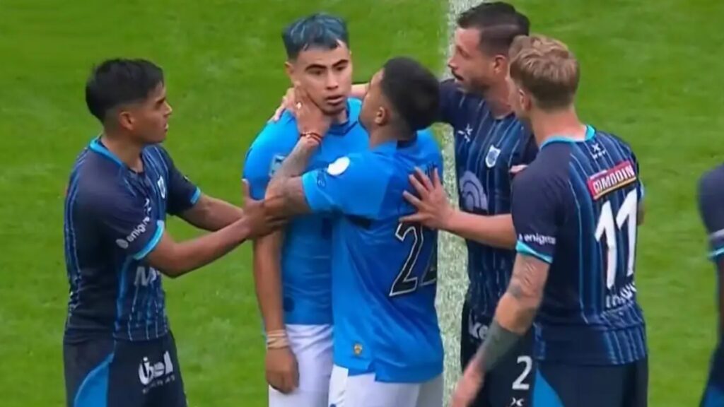 La figura del campeón del Apertura se desorientó en pleno partido ante Gimnasia de Jujuy. El jugador aclaró que se trató de una hipoglucemia y ya se prepara para los nuevos estudios médicos antes del regreso a las prácticas el 25 de junio.