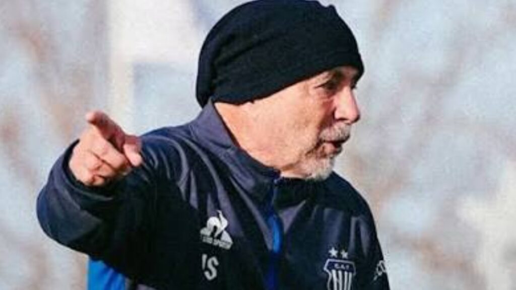 En su primer amistoso de pretemporada, Talleres venció 5-1 a Argentino Peñarol en el CARD. Jorge Sampaoli paró por primera vez un equipo con dibujo 4-1-2-3 y comenzó a dejar señales de la identidad que busca para el Clausura.