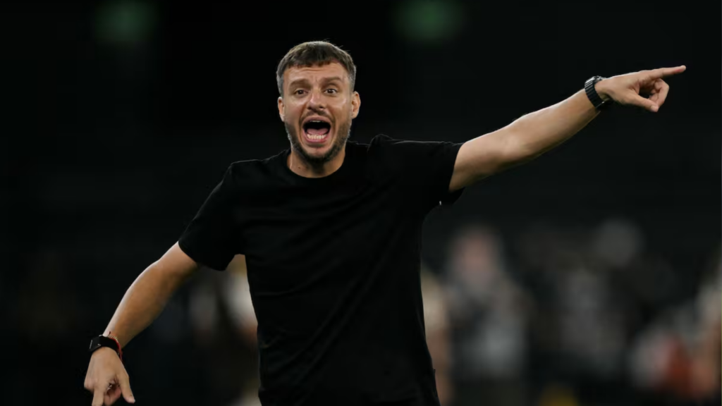Martín Anselmi será el nuevo entrenador de Talleres para el segundo semestre. La dirigencia albiazul lo eligió para encabezar la reconstrucción futbolística tras la salida de Carlos Tevez