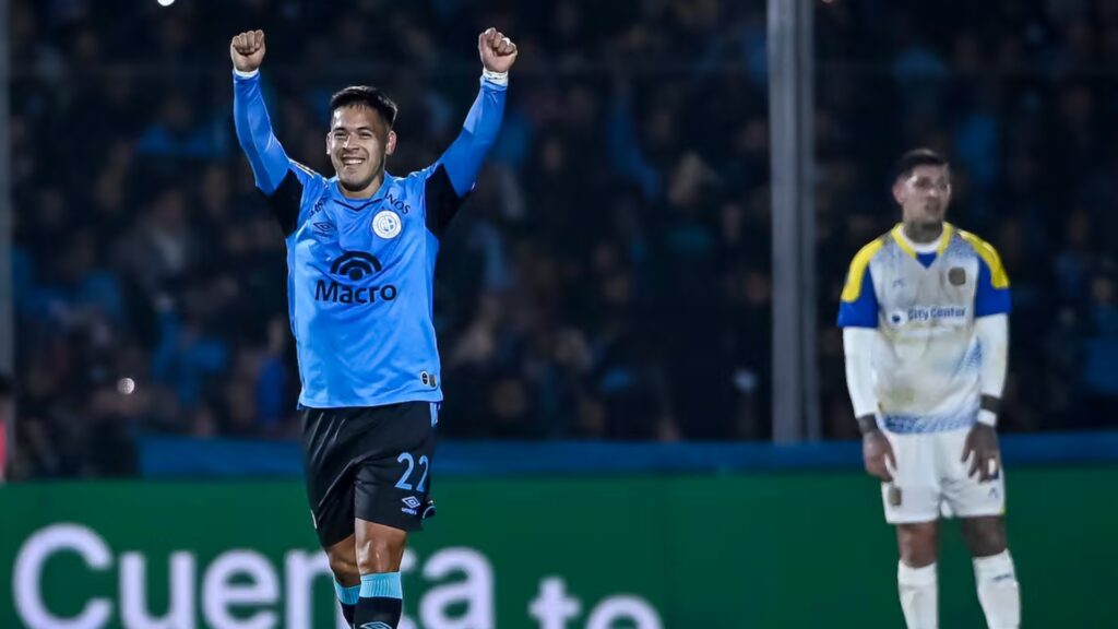 El debut celeste dejó mucho más que el triunfo 2-1 sobre Rosario Central: dejó en claro que tiene capital para cubrir el amplio abanico que le permite jugar cuando se puede y arremangarse, cuando es necesario “trabajar” los partidos.
