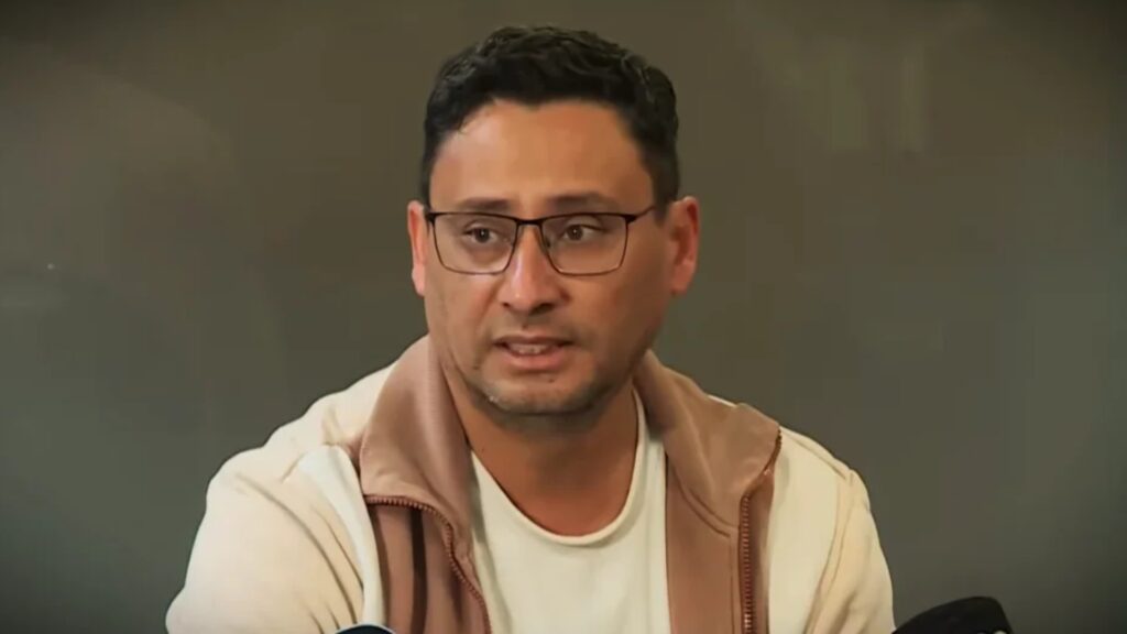 Gabriel Vega difundió una carta abierta en la que cuestionó la exposición pública que tomó la investigación por el femicidio de su hija. Reclamó que se respete el trabajo judicial y afirmó: “Esto no es un juego”.