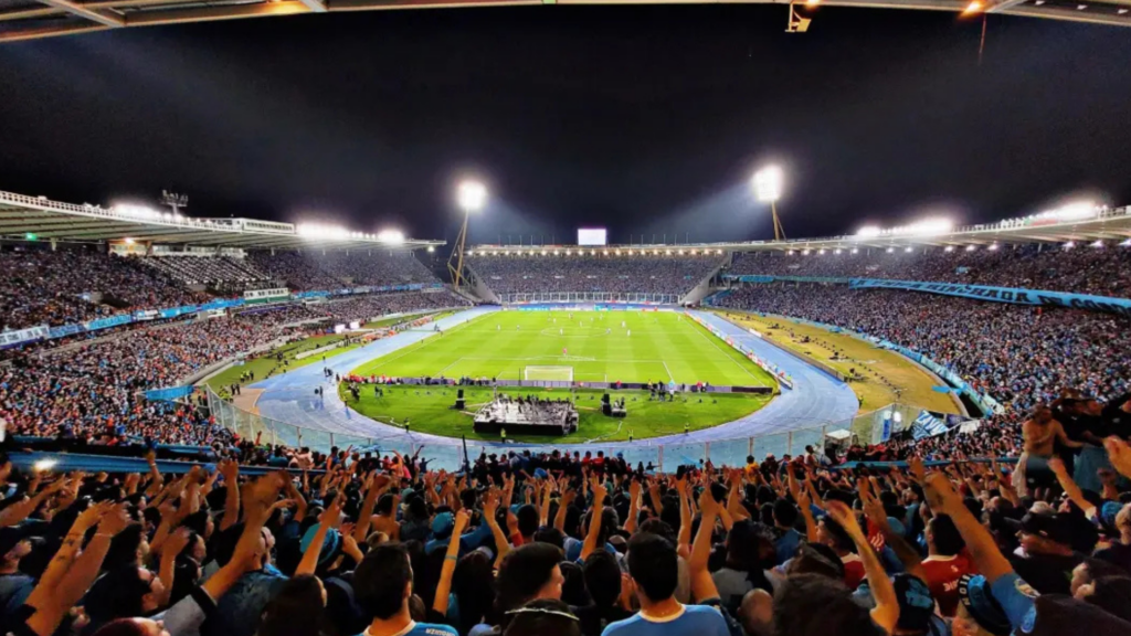 Belgrano disputará sus partidos como local por la Copa Libertadores 2027 en el estadio Mario Alberto Kempes. Las reformas necesarias para habilitar el Gigante de Alberdi demandarían una inversión cercana al millón de dólares