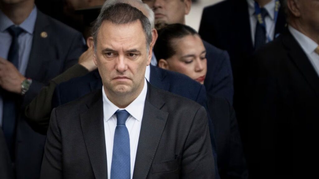 El fiscal federal presentó un dictamen de 207 fojas y señaló 20 puntos que, según la investigación, presentan inconsistencias. El exjefe de Gabinete tiene 15 días para explicar el origen de los incrementos patrimoniales.