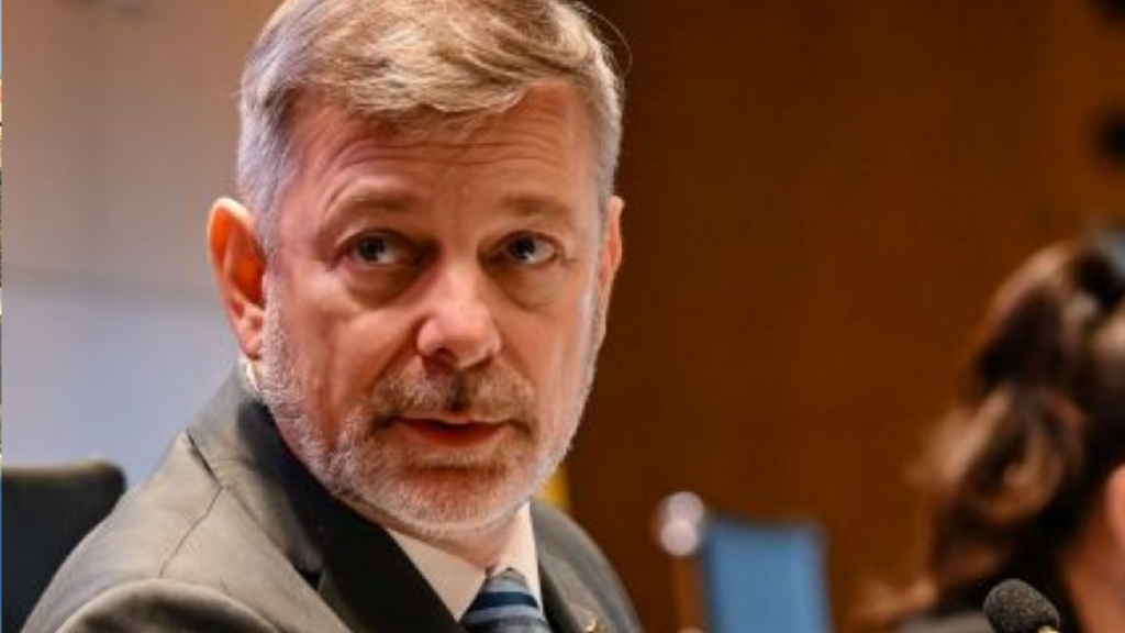 Pretto estuvo dos meses sin carnet por infracciones