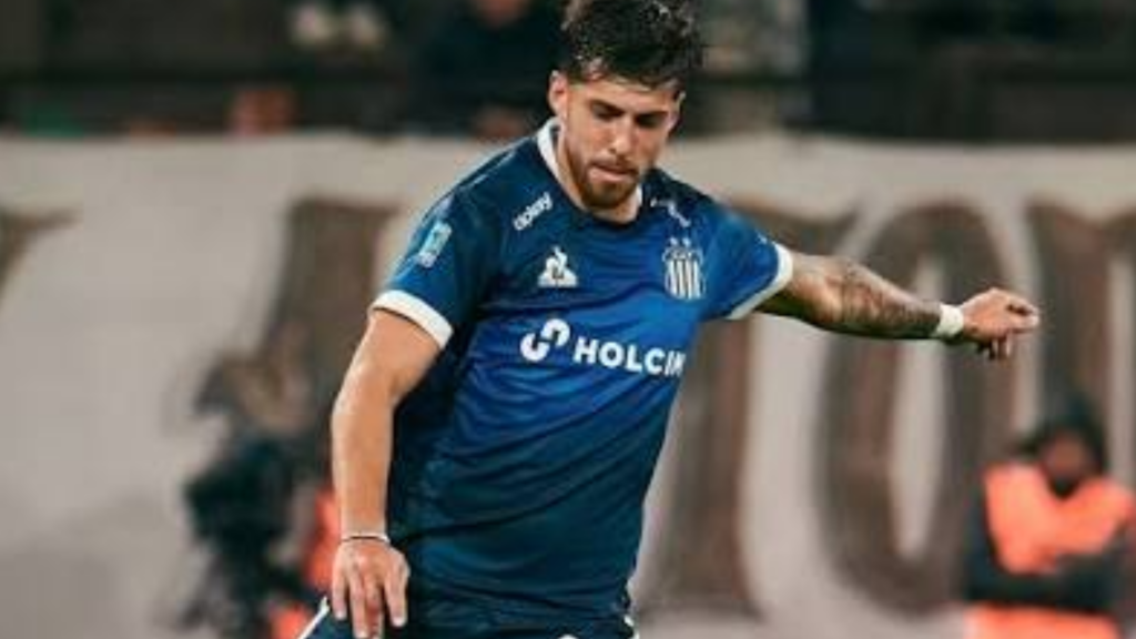 Román Riquelme recibió tres fechas de suspensión tras ser expulsado ante Gimnasia de Mendoza. El defensor se perderá los partidos de Talleres frente a Rosario Central, Central Córdoba y San Lorenzo